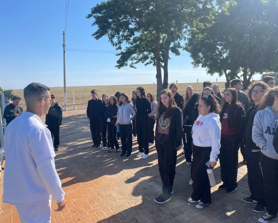 Visita dos Alunos do Colégio Estadual João Manuel Mondrone