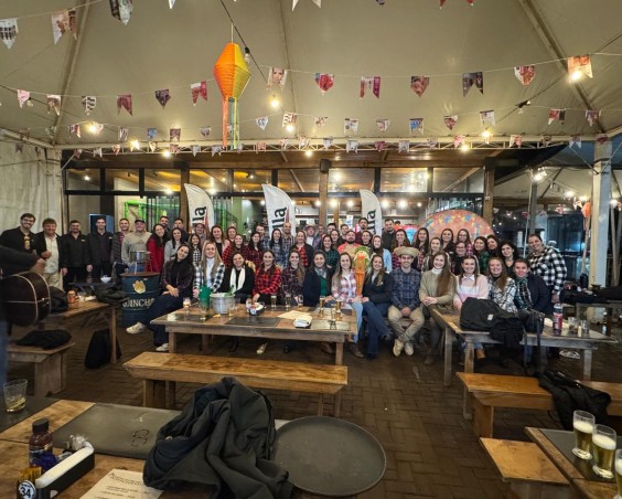 Friella celebra a tradição com Festa Junina especial para seus colaboradores