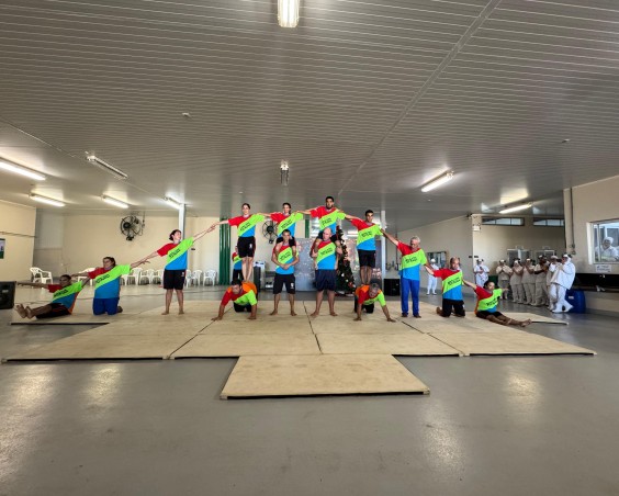 Friella Recebe Apresentação da Associação Pestalozzi de São Miguel do Iguaçu