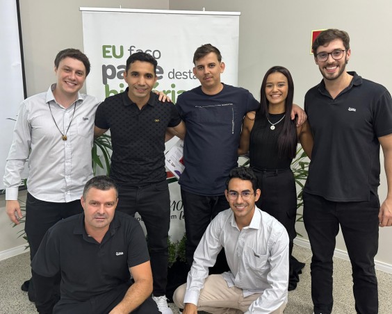 Friella realiza encerramento do treinamento de monitores c