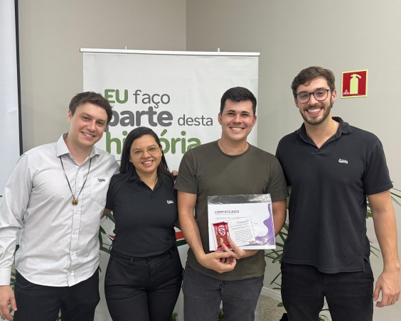 Friella realiza encerramento do treinamento de monitores c