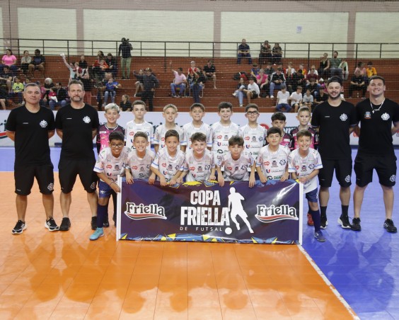 Décima Quarta Copa Friella de Futsal: Uma Celebração ao Esporte e Desenvolvimento