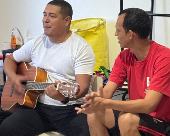 Música que Transforma Vidas: Projeto de Musicoterapia da Friella em parceria com a Pestalozzi