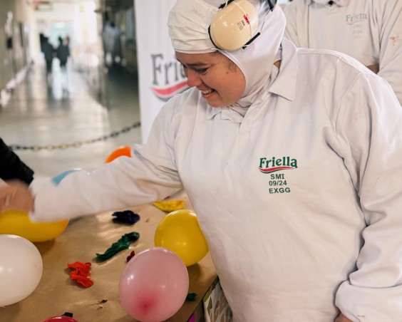 Friella celebra a tradição com Festa Junina especial para seus colaboradores