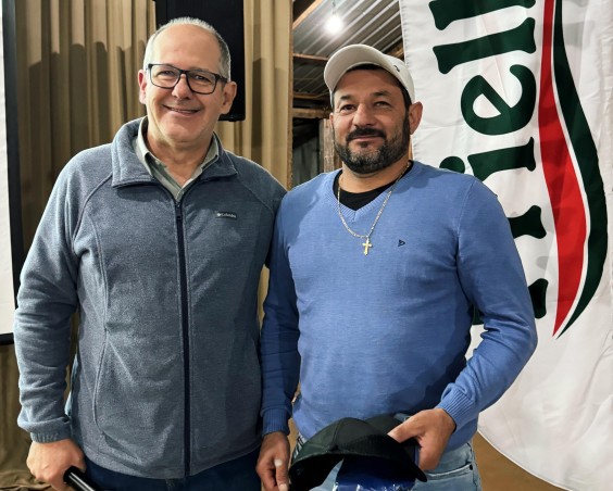 Encontro com produtores reforça importância da biosseguridade e vacinação nas granjas