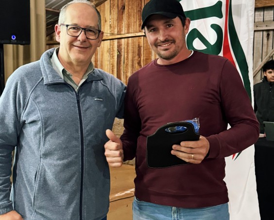 Encontro com produtores reforça importância da biosseguridade e vacinação nas granjas