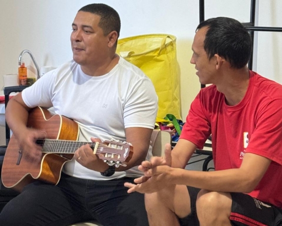 Imagem da Postagem Música que Transforma Vidas: Projeto de Musicoterapia da Friella em parceria com a Pestalozzi